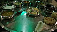 Aamantran food