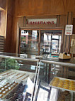 Liebermann's Bakery outside