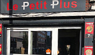 Le Petit Plus inside