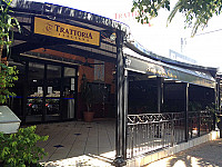 Trattoria Italiana outside