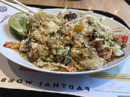 Padthai Wokbar food