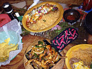 Los Agaves food