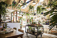 Plantecafeen inside