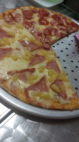 Benito's Pizza food