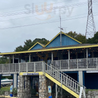 Papa Turney's Bbq Nashville Shores Marina outside