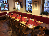 Gasthaus Cafe Engel inside