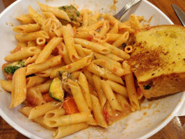 Presto Pasta food