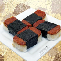 Musubi Hawaiian Bbq food