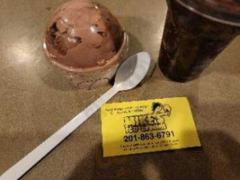 Mikes's Ice Cream food