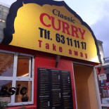 Classic Curry Takeaway Udenfor