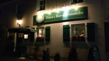 Diana´s Bier Und Weinstube inside