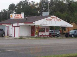 Meme's Kleen Kitchen outside