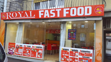 Royal Fast Food inside