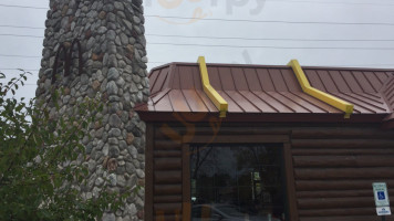 Mcdonald's outside