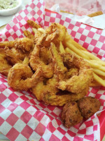 Sam's Southern Eatery food