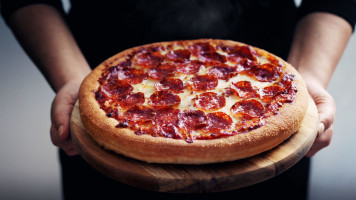 Pizza Hut Oerebro food