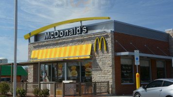 Mcdonald's outside