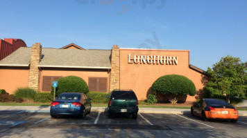 Longhorn Steakhouse food