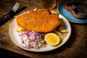 The Bavarian Manly Wharf food