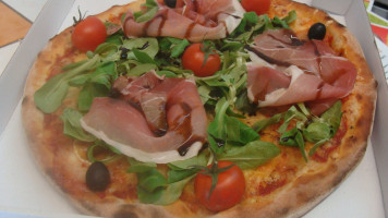 Pizza Piu food