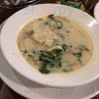 Olive Garden food