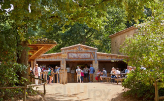 L'echansonnerie Puy Du Fou food