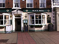 Black Bull outside