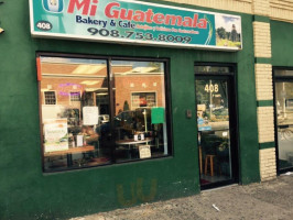 Mi Guatemala Bakery Cafe food