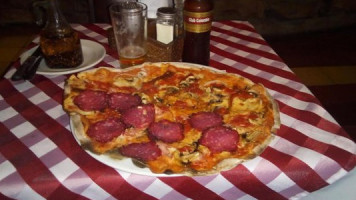 Pizzeria food