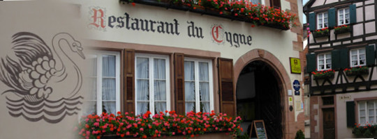 Hostellerie Du Cygne outside