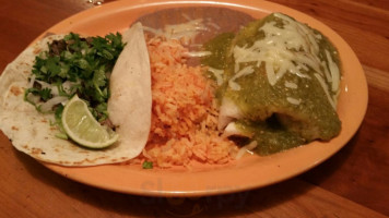 El Gato Cantina food