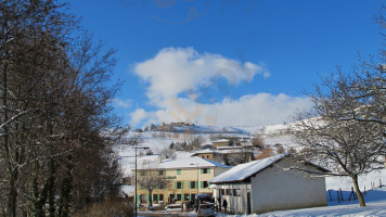 Auberge La Calèche outside