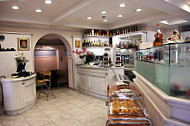 Pizzeria Flaminio food