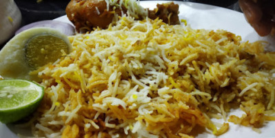 Zafraan Biryani food