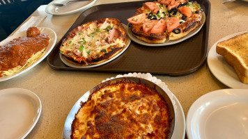 L & W Pizza & Spaghetti House food