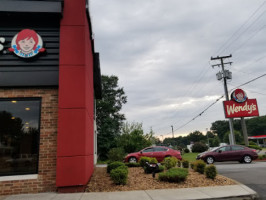 Wendy's outside