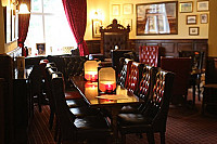 The Red Lion inside