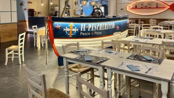 Il Peschereccio: Pesce Pizza food