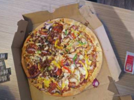 Domino's Pizza food