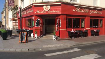 Maitre Corbeau Cherbourg food