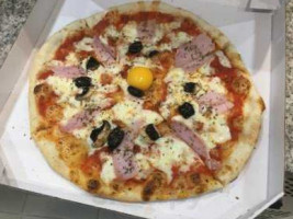 Pizzeria Chez Nono food