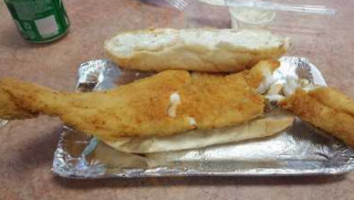 Fat Cat's Fish Fry food