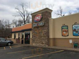 Dairy Queen Grill Chill inside