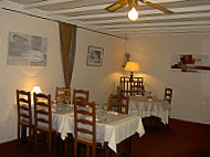 Le Chateau d'Epluches food