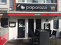 Pizzeria Paparazzi inside