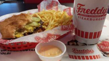 Freddy's Frozen Custard Steakburgers food