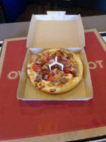 Pizza Hut food