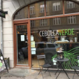 Cebolla Verde Udenfor