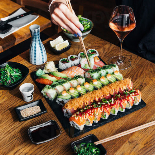Iki Sushi Menu