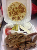 Richway Gyros food